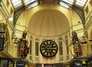 P1050651 Gog and Magog in Royal Arcade